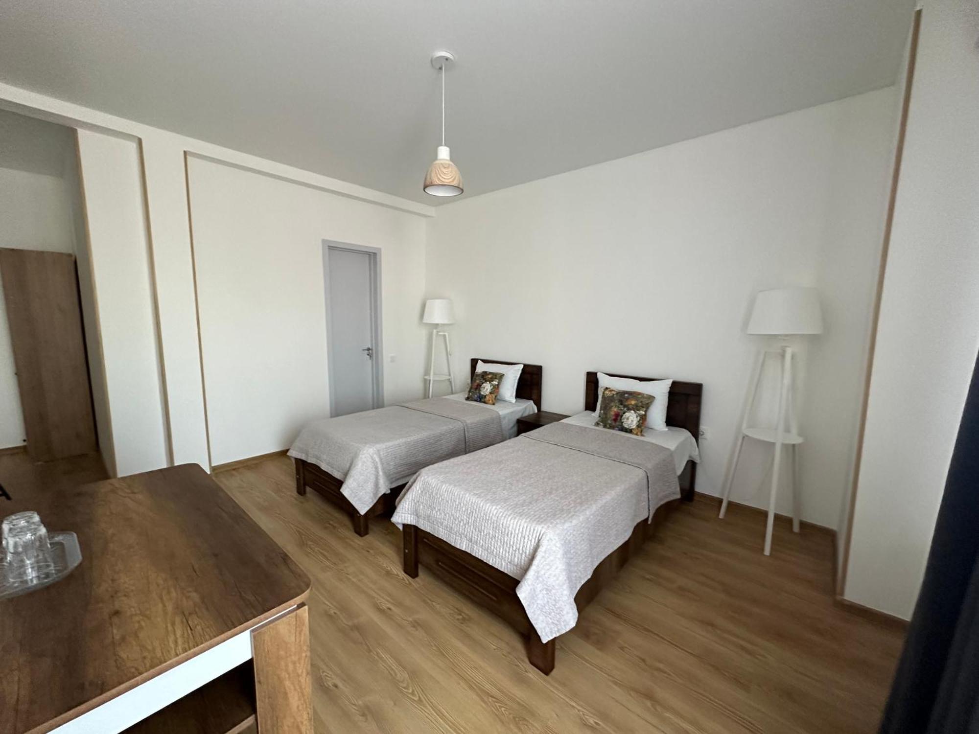 Hotel Home Tbilisi Ngoại thất bức ảnh