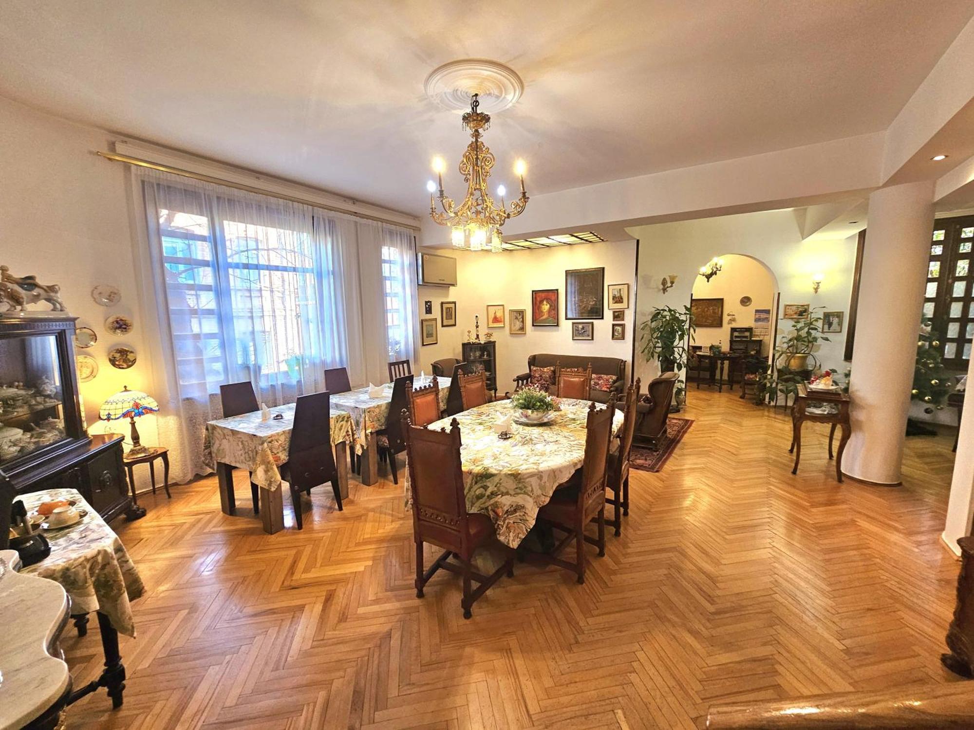 Hotel Home Tbilisi Ngoại thất bức ảnh