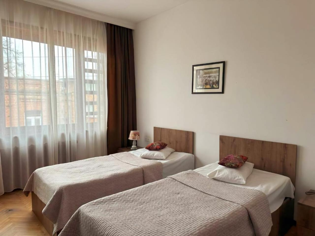 Hotel Home Tbilisi Ngoại thất bức ảnh